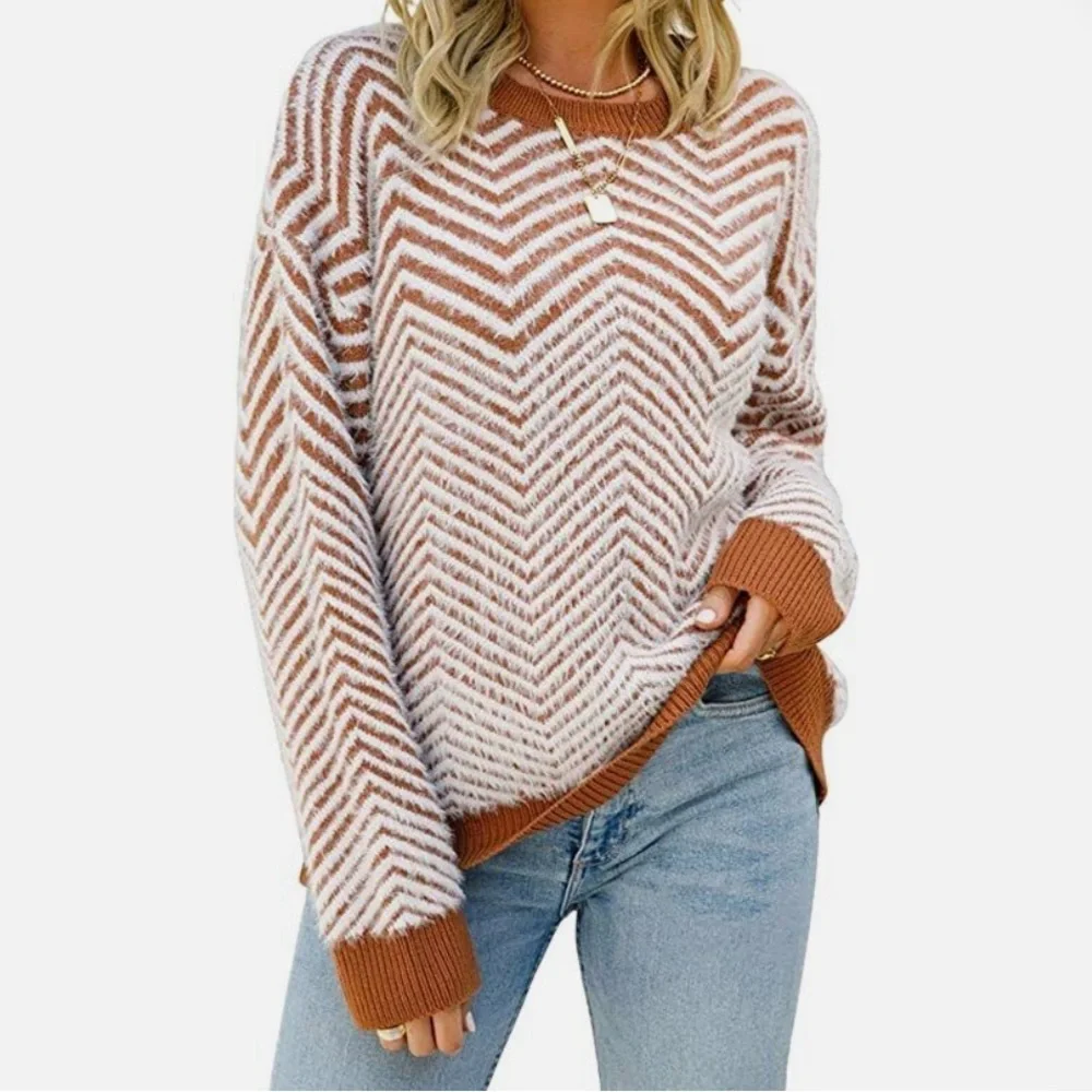 Boutique Brown and White Chevron Fuzzy Soft Sweater Sz S